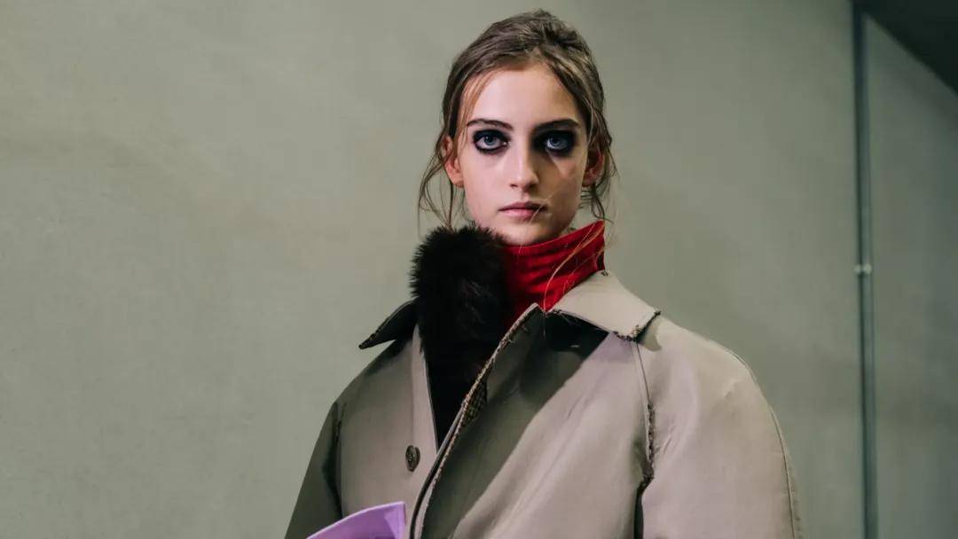 歐萊雅集團(tuán)加碼女性基金；羅敏個(gè)展于今日美術(shù)館呈現(xiàn)；Nike任命可持續(xù)發(fā)展官