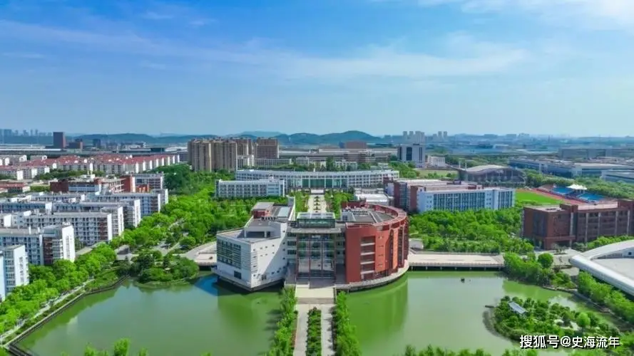 原創(chuàng)天價(jià)，四個(gè)饅頭賣了三萬塊！這不是一個(gè)關(guān)于美食的奇談