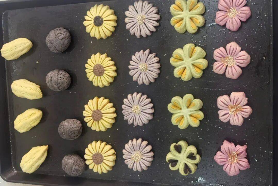 大學生4個饅頭賣出30000元，憑啥？