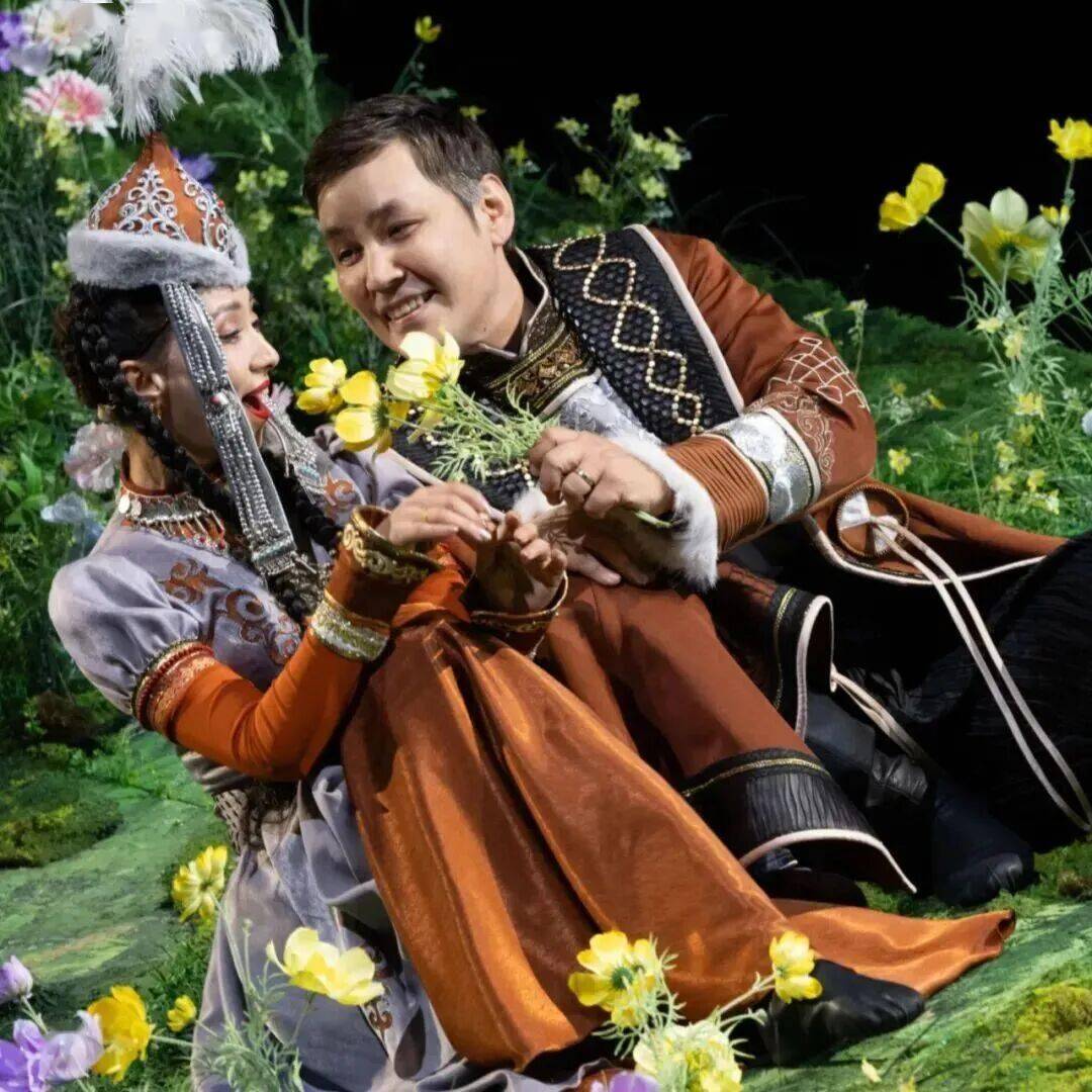 這部佟麗婭主演的舞蹈詩劇，用舞蹈書寫了民族的散文詩