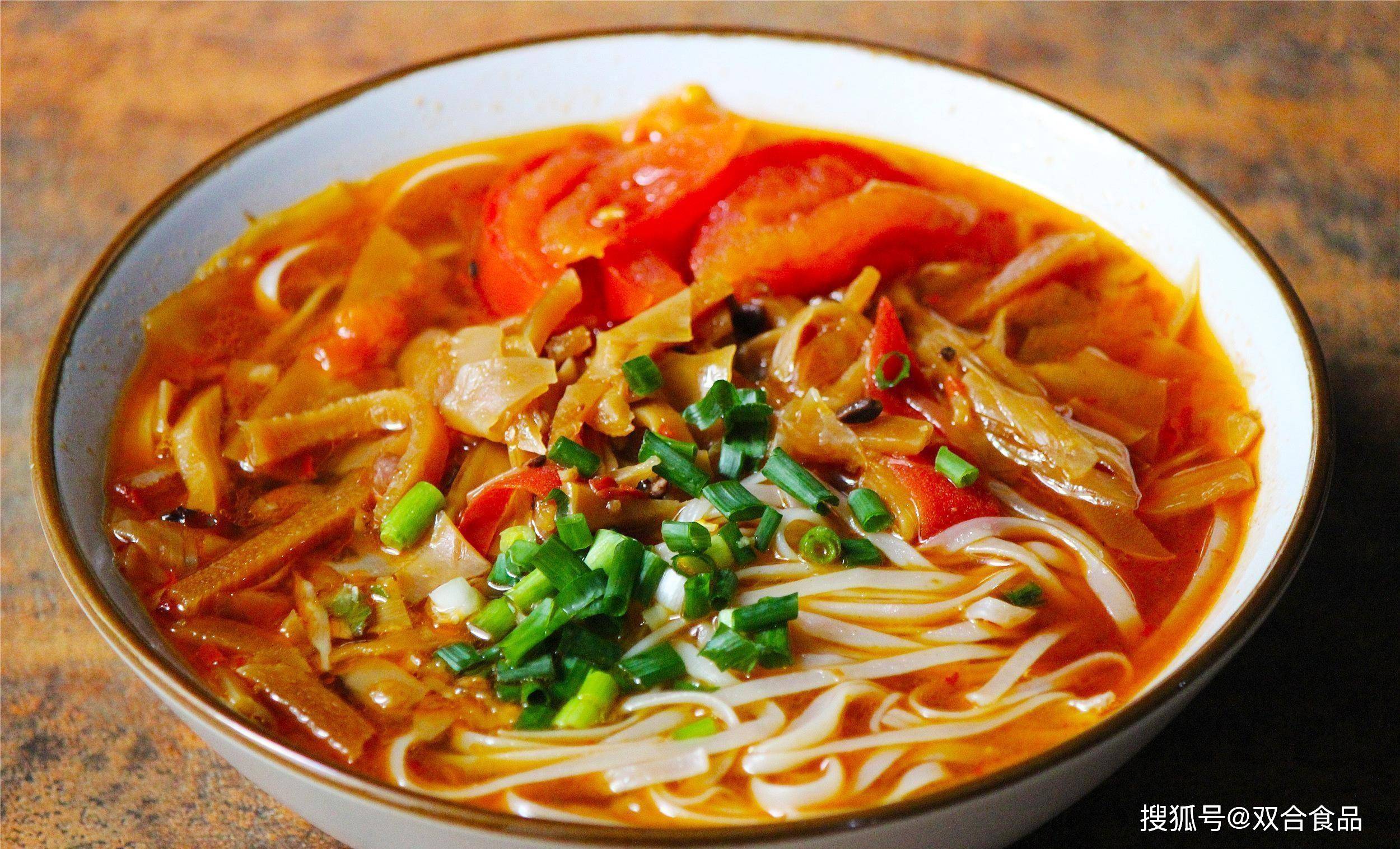 廣西人心中能稱得上廣西特色的美食有哪些？那可真是數(shù)不勝數(shù)，特色美食遍布廣西