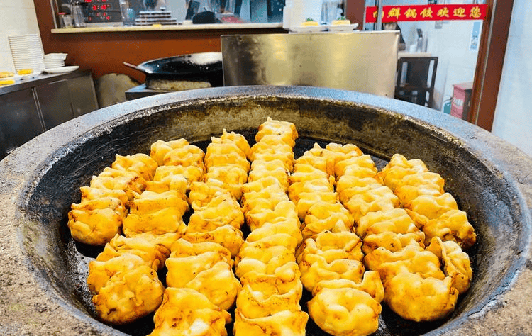 原創(chuàng)長沙值得打卡的8大老店美食，本地人私藏，游客很少找對門，來了不吃太遺憾