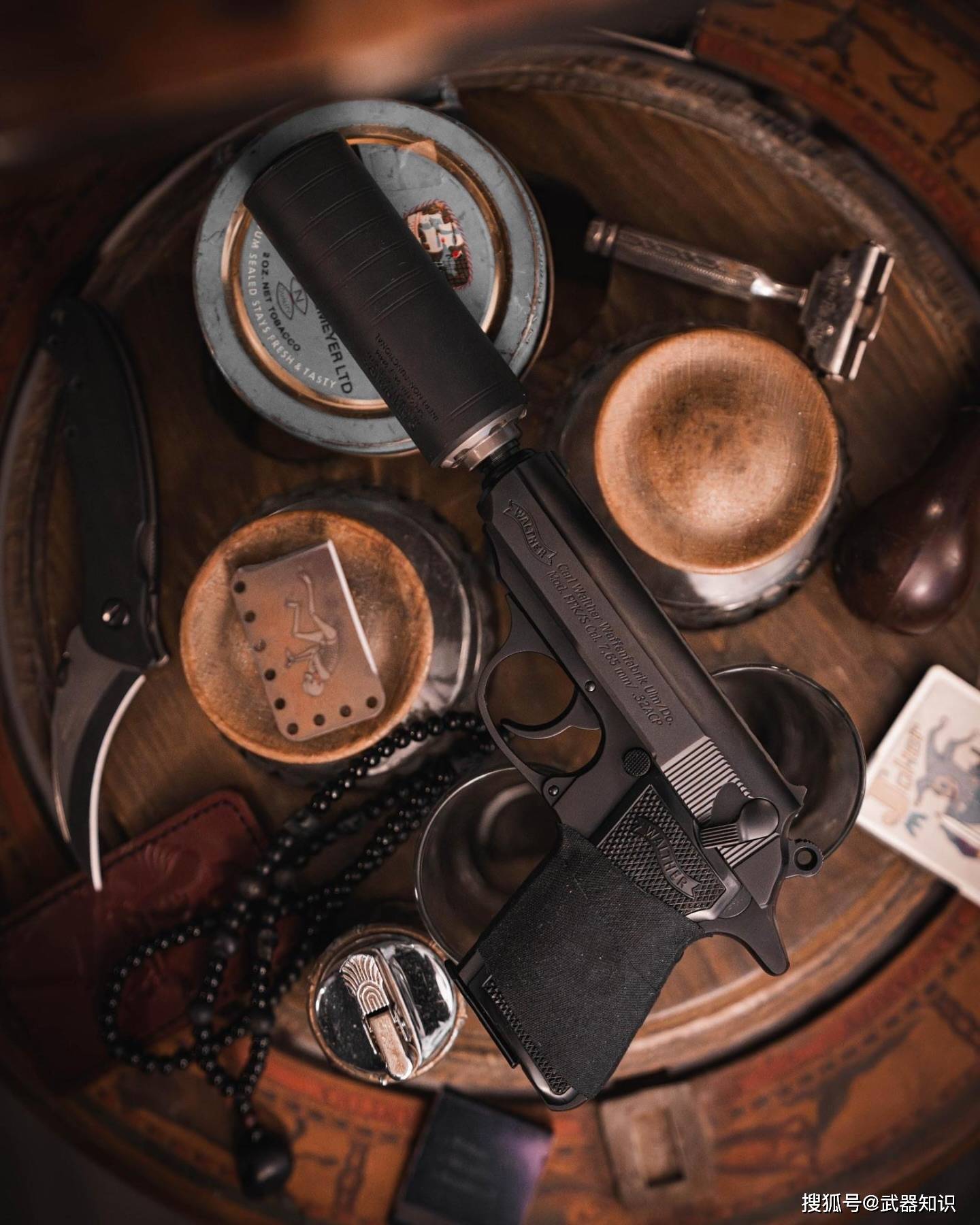 原創(chuàng)法律催生的混血經(jīng)典 瓦爾特PPKS 如何靠積分補丁重返美國