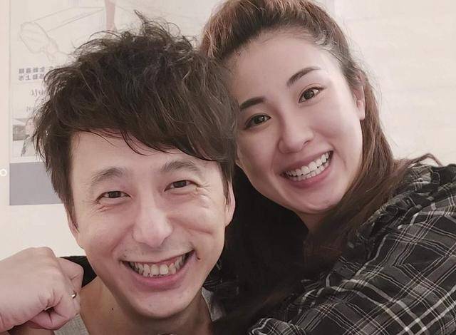 香港知名女星移民加拿大，因公民考試情緒崩潰，和老公陷經(jīng)濟(jì)困難